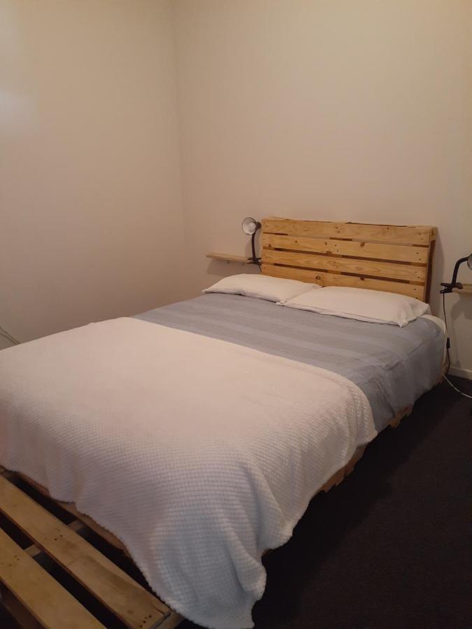 Bouncing Lamb Backpackers Hostel Nelson Luaran gambar