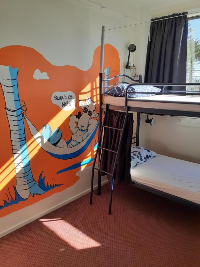 Bouncing Lamb Backpackers Hostel Nelson Luaran gambar